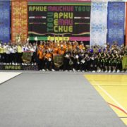 Competitions in cheerleading and cheer sport among teams of parents and fans!